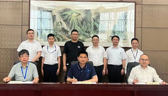 华为人形机器人概念股EVO真人平台9家(图6)